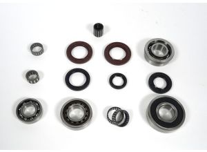Lambretta Bearing and seal set, complete using clutch needles, Li, Sx, Tv, Gp125/150, Race-Tour MB brand