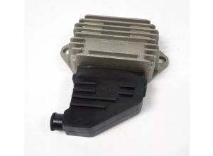 Lambretta Electronic Ignition regulator rubber cover for Ducati type electronic regulators, Black, MB