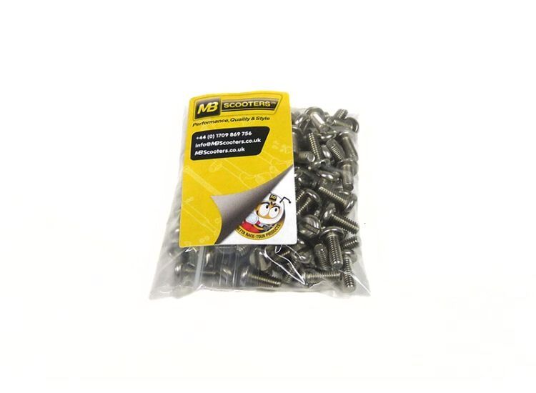 Screw pan head 4x10mm, stainless steel, Bag of 100